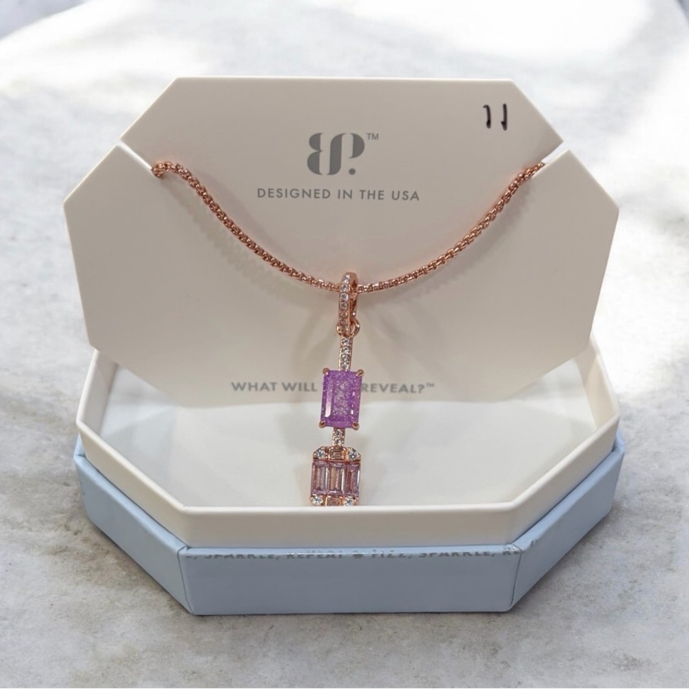 Elegant Rose Gold and Purple Pendant Necklace